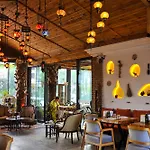Nish Caria 4*