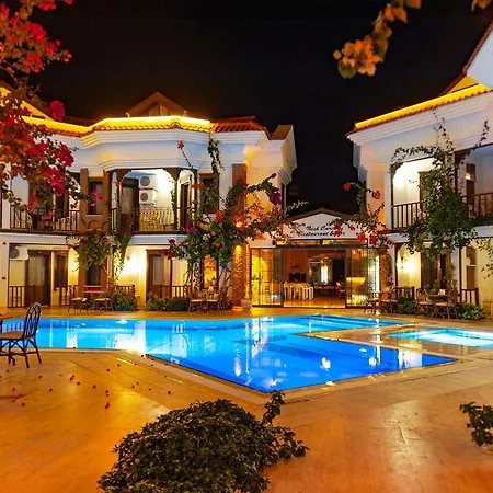 Nish Caria Отель Дальян