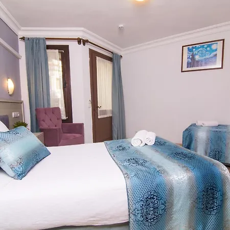 Nish Caria 4* Дальян