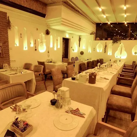 Nish Caria Отель