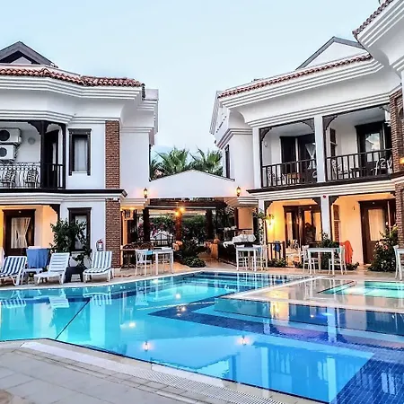 Nish Caria 4* Дальян